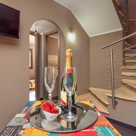 Casa A Schiera Будони Экстерьер фото