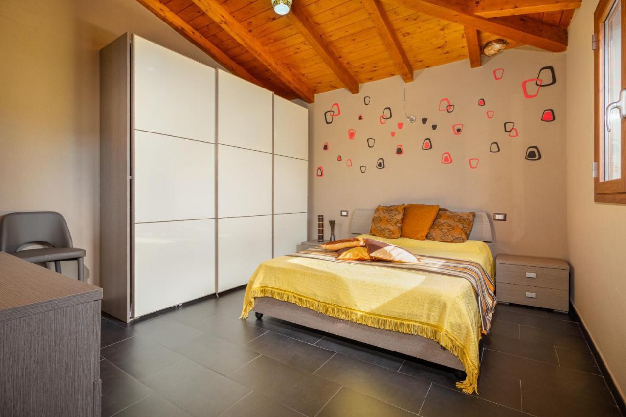 Casa A Schiera Будони Экстерьер фото